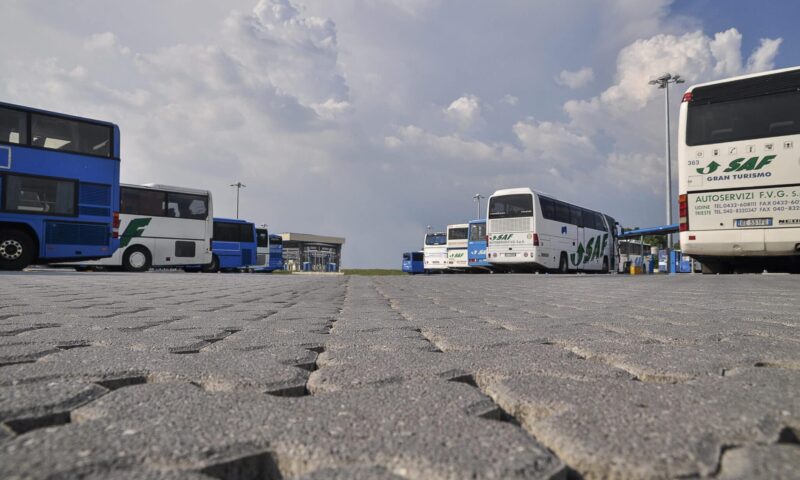 grigliato traffic grigio molinaro manufatti 380